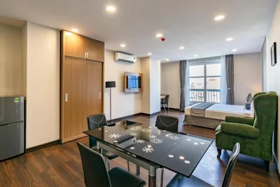 Emerald Central – Photos 7